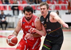 Petkimspor seriye bağladı