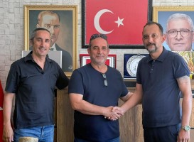 İstifa edip İYİ Parti’ye geçti!