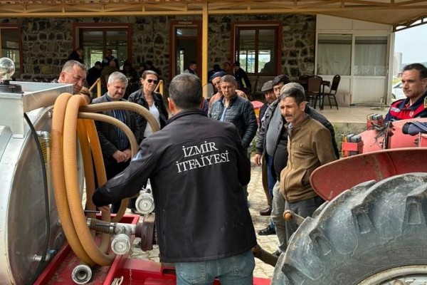 Muhtarlara yangın tankeri eğitimi