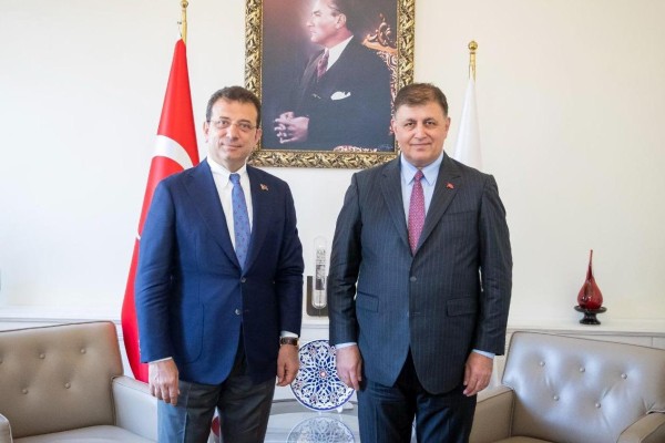 Kurultay davasından beraati istendi