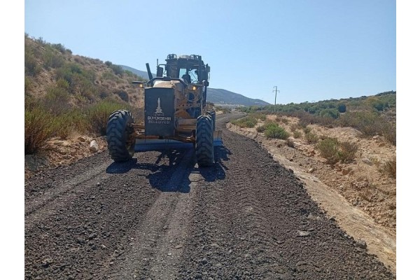 Yollar iyileştiriliyor