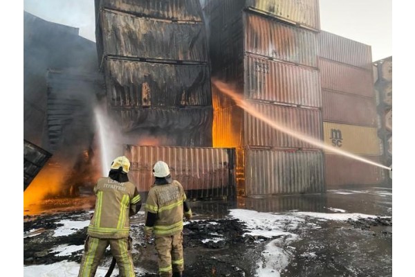 İtfaiye, felaketin önüne geçti
