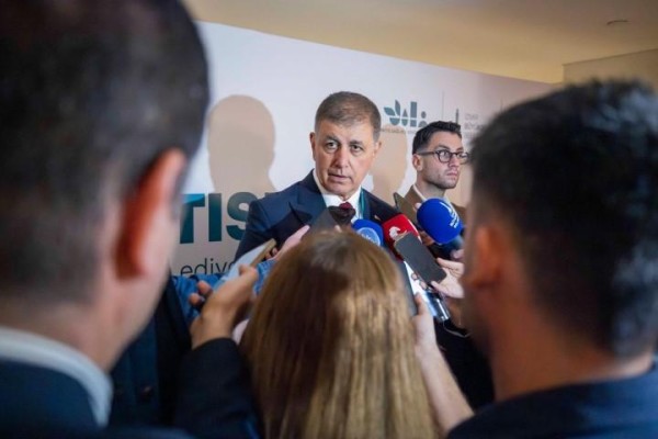 İZBAN için çözüm aranıyor