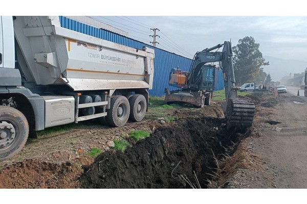Büyükşehir’in temizlik çalışmaları sürüyor