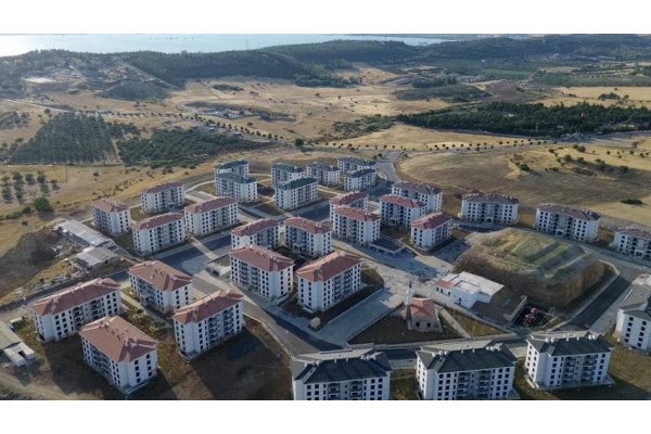 516 konut teslim edilmeye başlandı