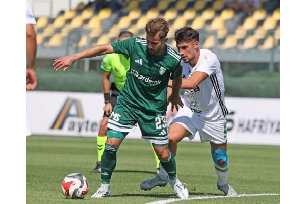 Kupada İzmirli rakip