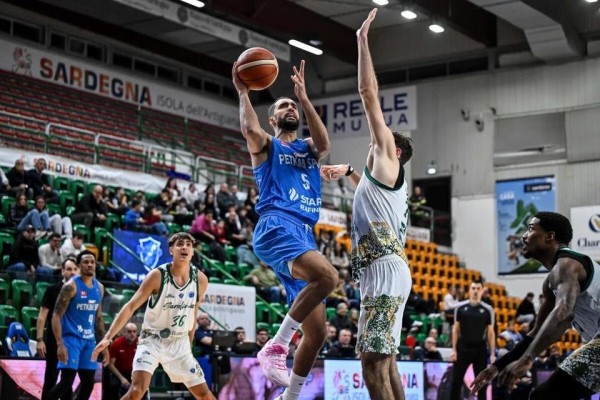 İtalya’dan zaferle döndü