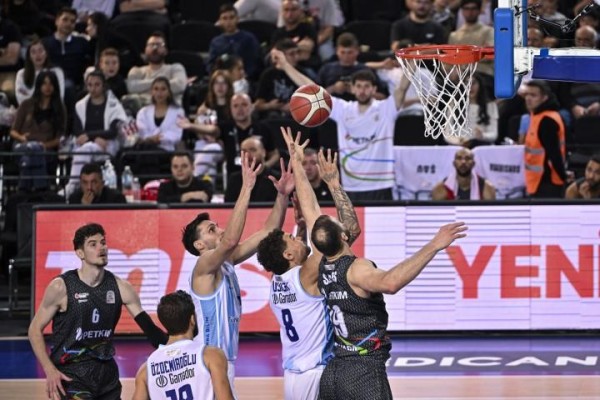 Petkimspor ligde kayıp