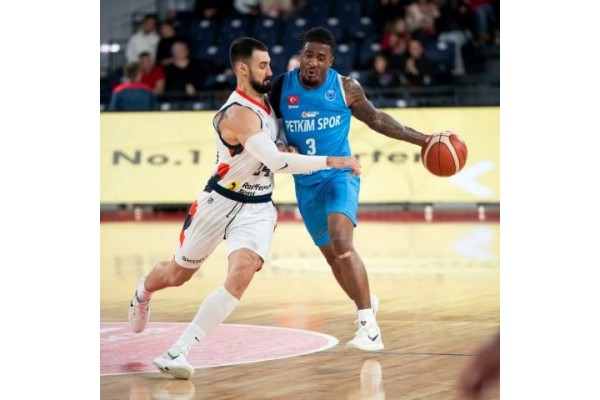 Avrupa’da tur atladı