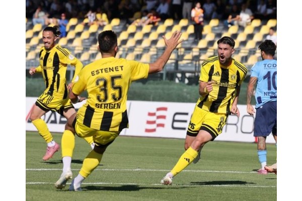 Aliağaspor FK ‘demir’ eritti