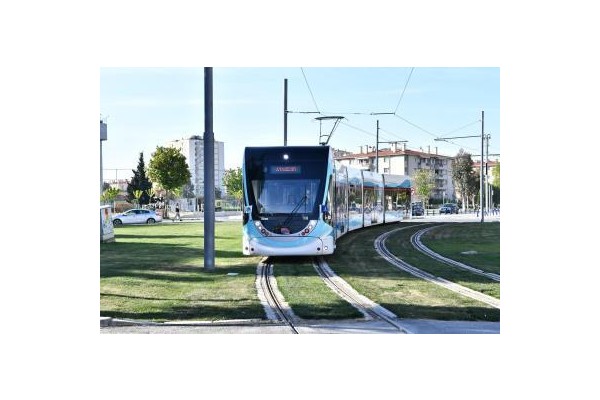 KONAK TRAMVAYI’NDA YENİ ETAP BAŞLIYOR