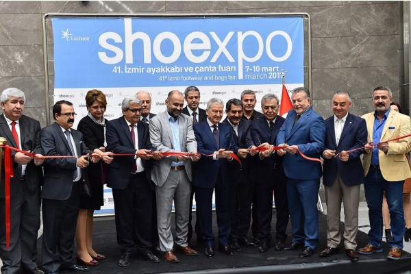 KRİZ DİNLEMEYEN FUAR