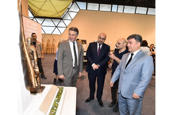 KAHRAMAN POLİS "ŞEHİT FETHİ SEKİN"E YAKIŞAN ANIT