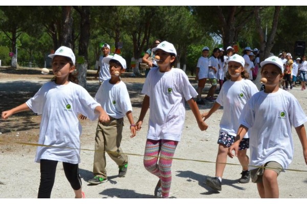 ÇEVRE HAFTASI DİKİLİ’DE COŞKUYLA KUTLANDI