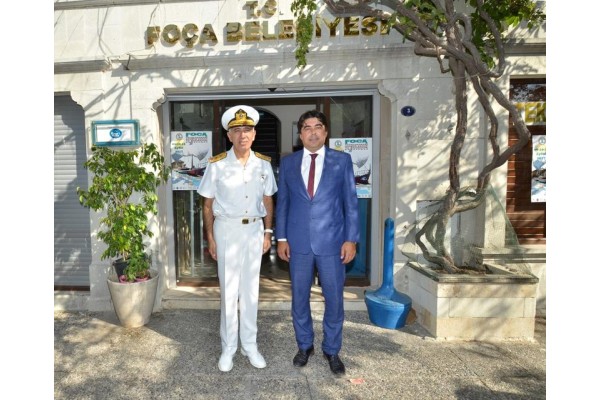 TÜMAMİRAL AYDIN ŞİRİN FOÇA’YA VEDA ETTİ