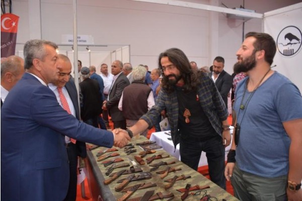 GÖLPARK MENEMEN, İZMİR FUARI’NI ARATMADI