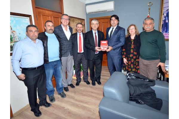 KANİ BEKO, FOÇA BELEDİYESİ’Nİ ZİYARET ETTİ