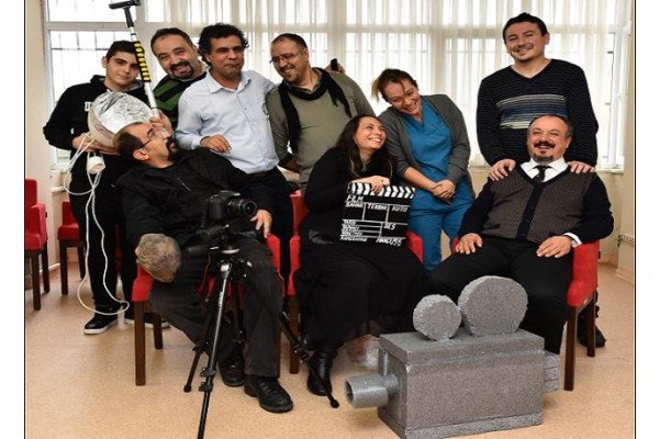 İZMİR’İN “GÜLER YÜZLÜ” HASTANESİ