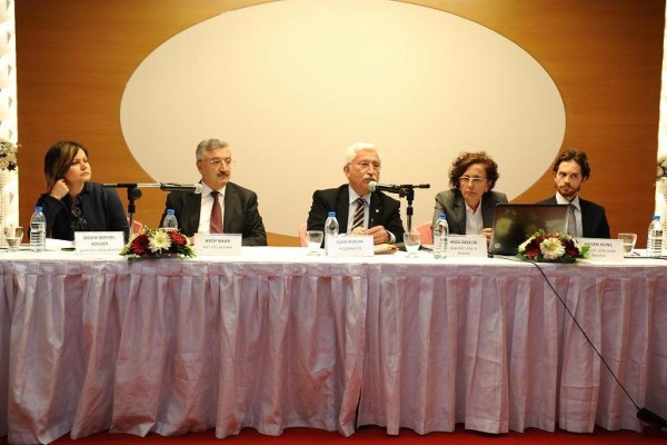 KARŞIYAKA’DA ‘KENTSEL DÖNÜŞÜM’ ZİRVESİ