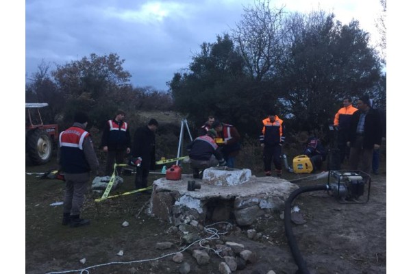 ÜVEY OĞLUNU ÖLDÜRÜP SU KUYUSUNA ATMIŞ!
