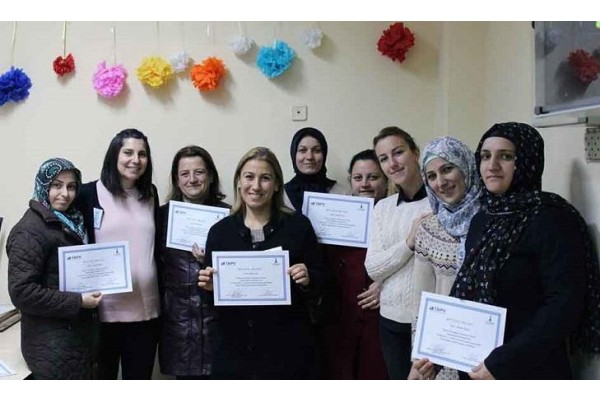 HAYDİ KADINLAR, EĞİTİME!