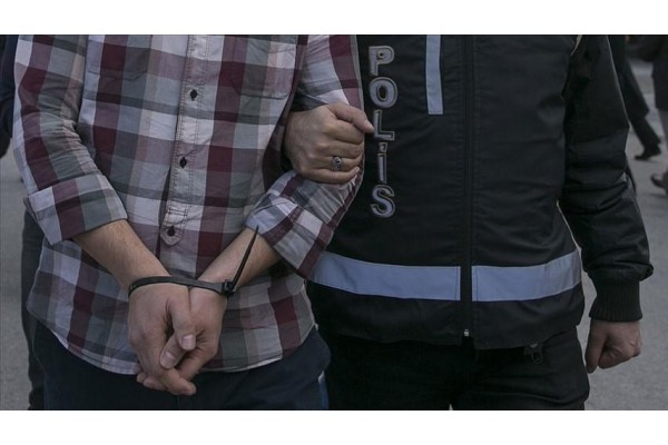 TEFECİLİK OPERASYONUNDA 4 KİŞİ YAKALANDI