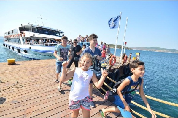 KÖRFEZ'DE "BAYRAM" HAVASI