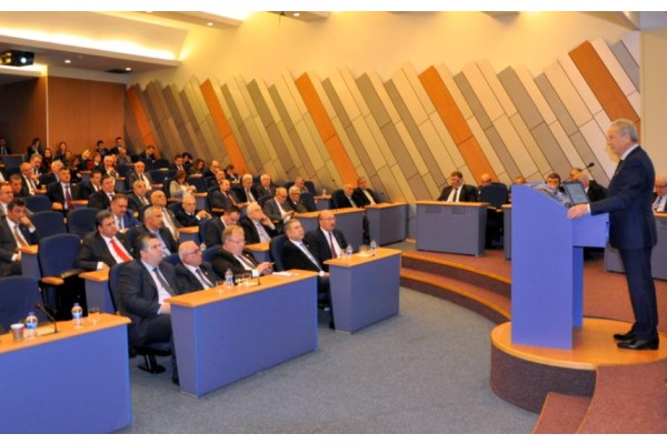 İZTO'DAN 30 BİN KİŞİYE İSTİHDAM HEDEFİ