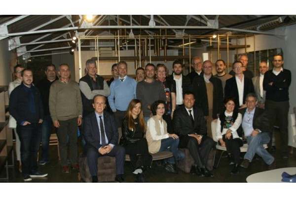 İZMİR’E TASARIM VE FİKİR FABRİKASI GELİYOR