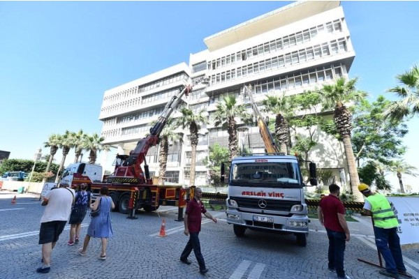 BÜYÜKŞEHİR BİNASI 200 TON HAFİFLEYECEK