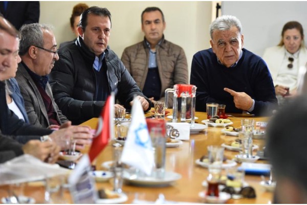 MENDERES’E HAYAT HATTI