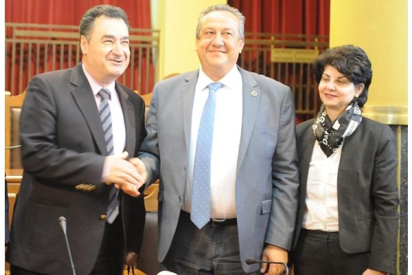 DİKİLİ'DEN MİDİLLİ'YE İŞBİRLİĞİ ÇIKARMASI