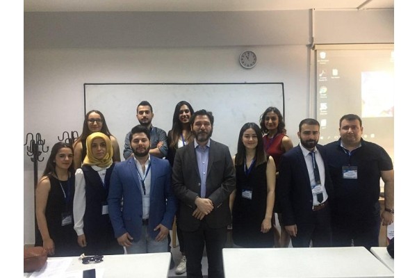 EGE’DE “TASARRUF, YATIRIM VE BÜYÜME” TARTIŞILDI