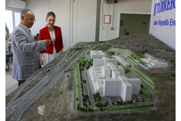 İZMİR'E İKİNCİ ŞEHİR HASTANESİ GELİYOR