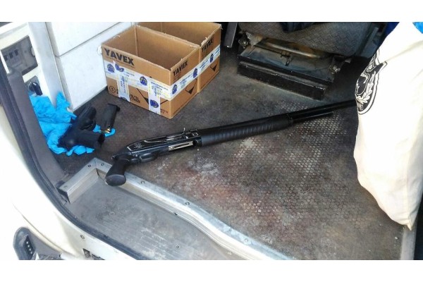 SAHTE KİMLİKLE YAKALANDI