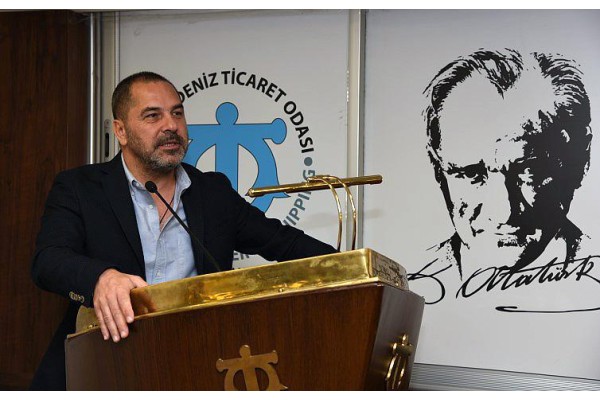 "İZMİR LİMANLARINA FIRSAT DOĞDU"