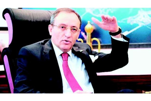 CV'LERİ ÇÖPE ATIYORUM