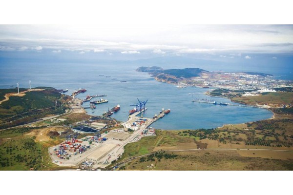 En fazla yük Aliağa'da elleçlendi