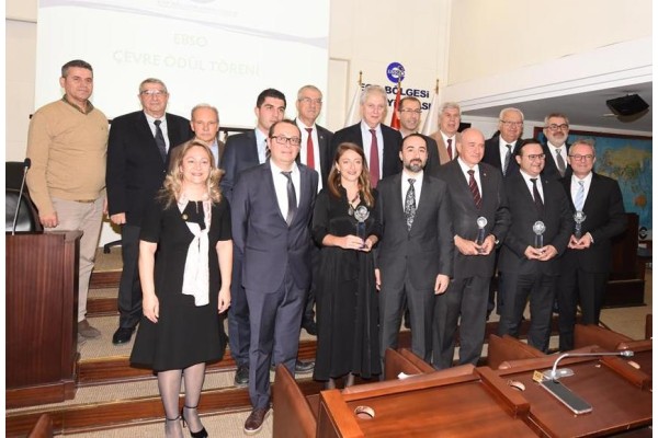 ÇEVREYE DUYARLI SANAYİCİLER ÖDÜLLENDİRİLDİ