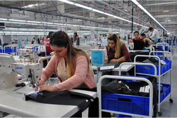 ALMAN GİYİM MARKASI İZMİR'DE BÜYÜYECEK