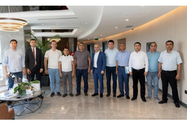 SOCAR’a Özbekistan’dan ziyaret