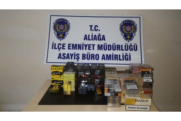 DURDURULAN ARAÇTAN CİNSEL UYARICI HAPLAR ÇIKTI