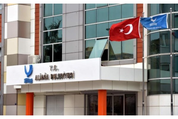 BELEDİYEDEN OKULLAR ARASI RESİM YARIŞMASI