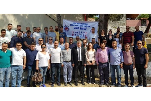 ATATÜRK ÇOCUKLARI KÜTÜPHANESİ