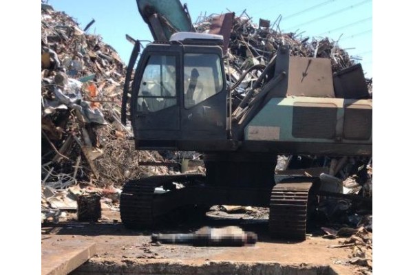 HURDA DEPOSUNDA İŞ KAZASI: 1 ÖLÜ