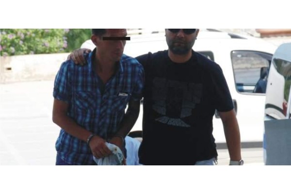 BAKIRÇAY YÖRESİNDE Kİ HIRSIZLAR  ALİAĞA' DA YAKALANDI