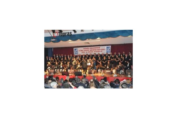 ALİAĞA’DA ATATÜRK’Ü ANMA KONSERİ