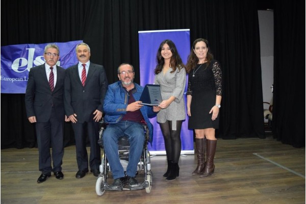 ENGELLİLER HAKLARINI ÖĞRENDİ