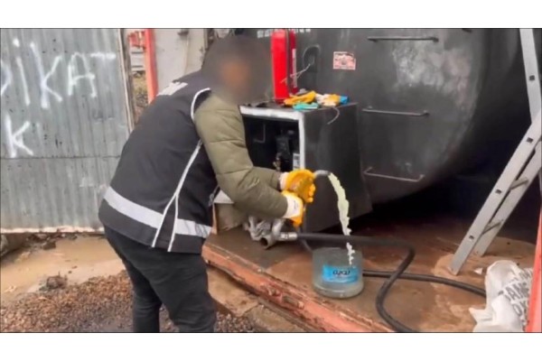 1 milyon litre kaçak akaryakıta el konuldu