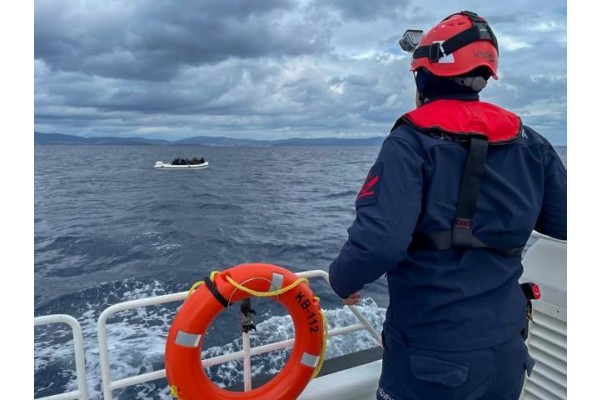 25 bin düzensiz göçmeni Sahil Güvenlik kurtardı